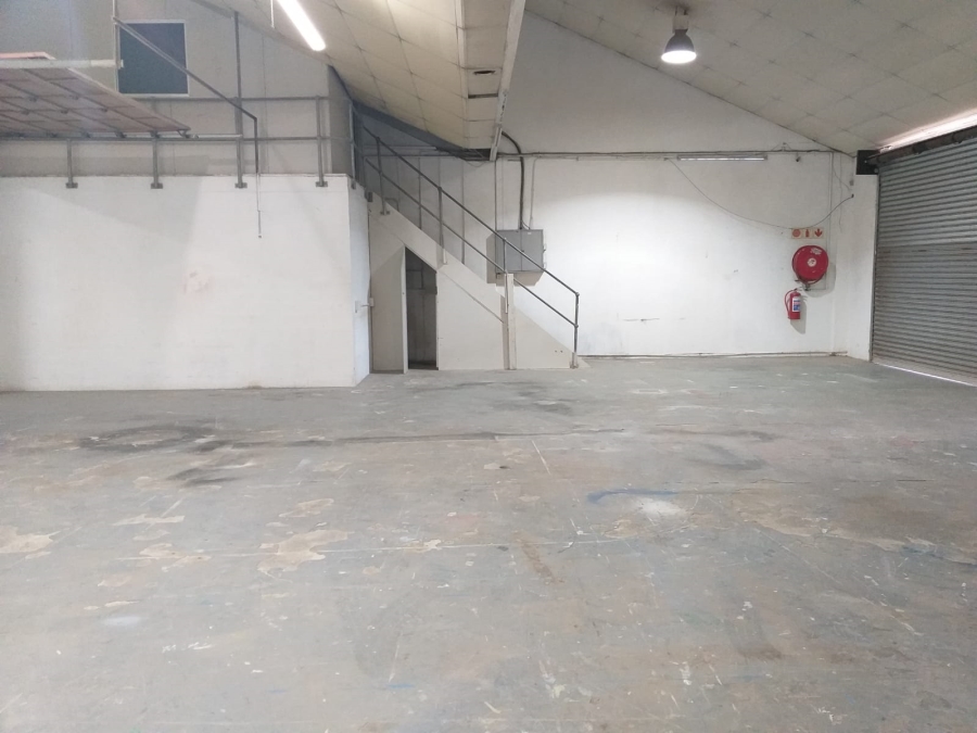 To Let Commercial Property for Rent in Paarden Eiland Western Cape